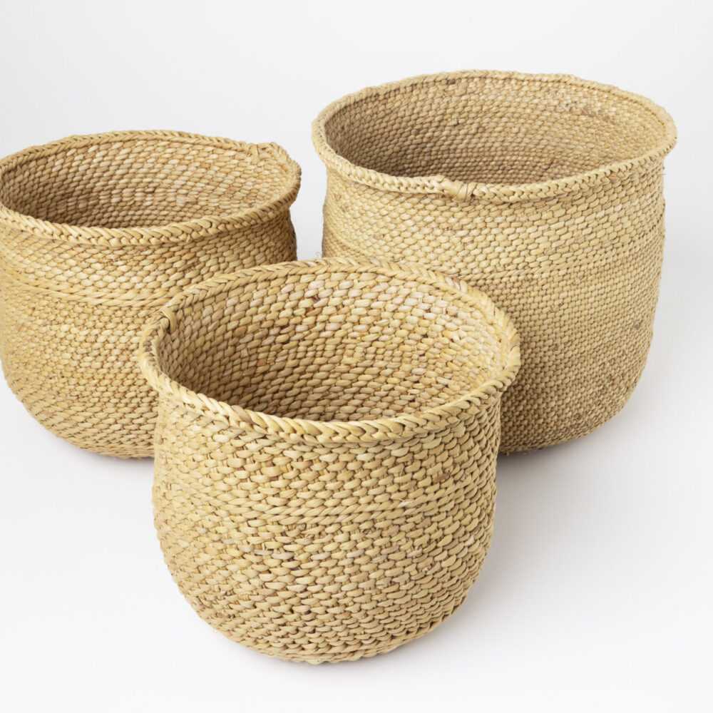 Alternative view of Medium woven basket 1